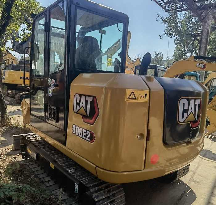 Good Condition and High Performance Excavator Used Caterpillar 306E2 for sale in shanghai yard - Kettenbagger: das Bild 4 Good Condition and High Performance Excavator Used Caterpillar 306E2 for sale in shanghai yard - Kettenbagger: das Bild 4
