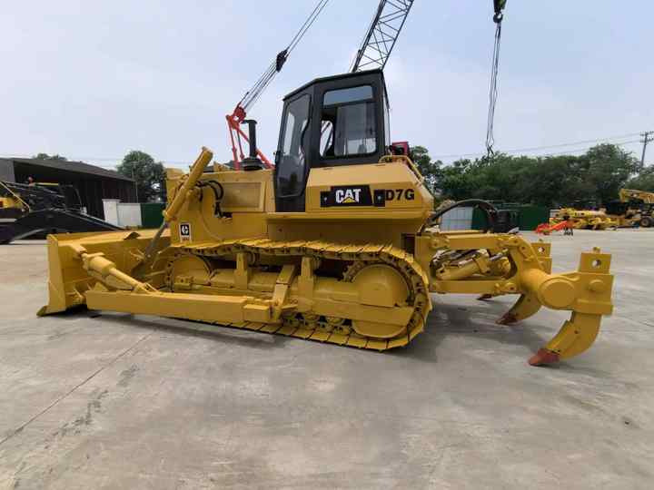 Good Performance High Quality Second Hand CAT D7G Bulldozer bulldozer used bulldozers in shanghai yard - Bulldozer: das Bild 5 Good Performance High Quality Second Hand CAT D7G Bulldozer bulldozer used bulldozers in shanghai yard - Bulldozer: das Bild 5