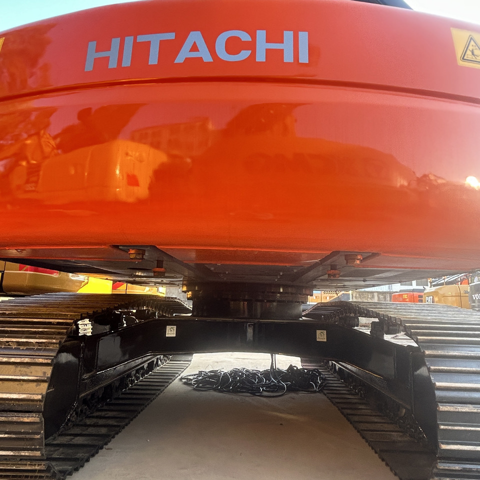 Hitachi ZX200-3 Excavator - Kettenbagger: das Bild 5 Hitachi ZX200-3 Excavator - Kettenbagger: das Bild 5