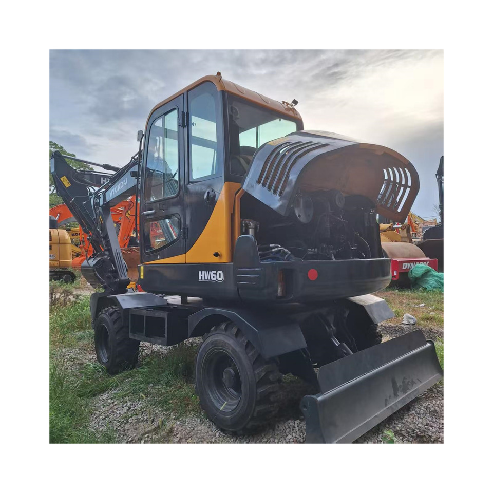 Mobilbagger Hyundai HW60  excavator: das Bild 6