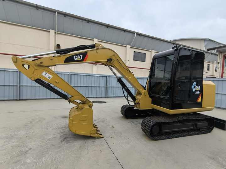 Japan original 6 ton mini used caterpillar cat 306E2 excavator in Shanghai for sale - Kettenbagger: das Bild 2 Japan original 6 ton mini used caterpillar cat 306E2 excavator in Shanghai for sale - Kettenbagger: das Bild 2