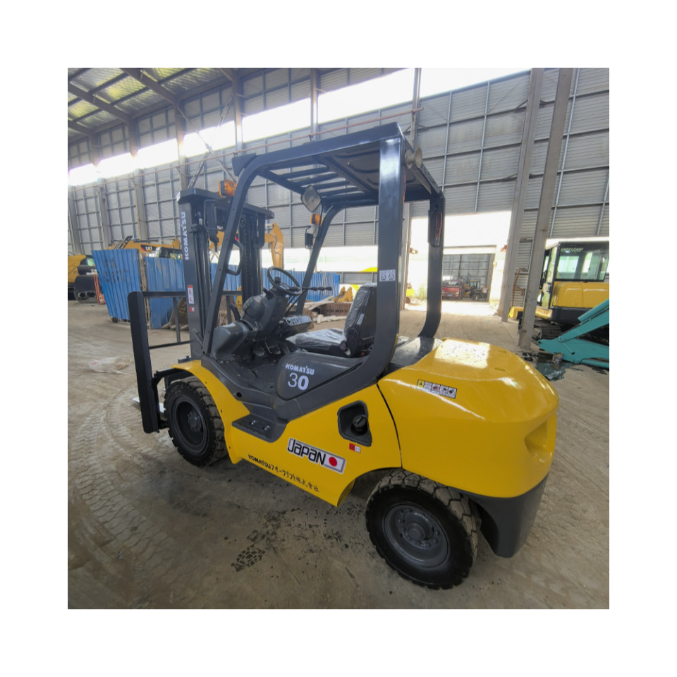 Komatsu FD30 Forklift - Dieselstapler: das Bild 1 Komatsu FD30 Forklift - Dieselstapler: das Bild 1