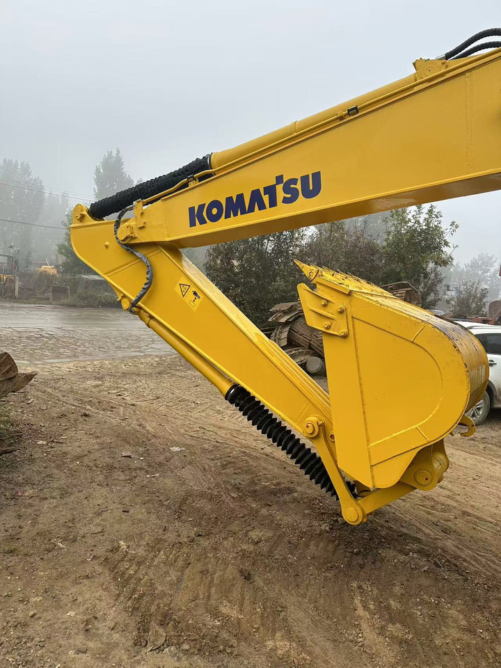 Komatsu PC200-7 excavator - Kettenbagger: das Bild 5 Komatsu PC200-7 excavator - Kettenbagger: das Bild 5