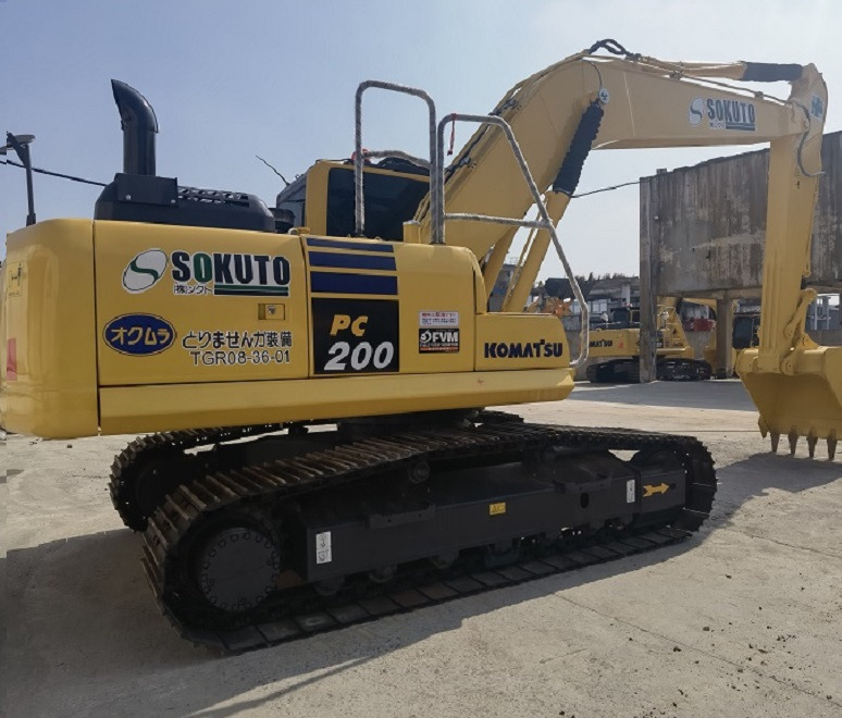 Komatsu PC200-8 Excavator - Kettenbagger: das Bild 3 Komatsu PC200-8 Excavator - Kettenbagger: das Bild 3
