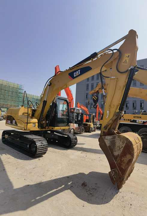 Original used Caterpillar 312 312D excavator second hand Cat 312dl2 3 12 ton earth moving digger Cat312 Cat 312D Cat312d2 - Kettenbagger: das Bild 2 Original used Caterpillar 312 312D excavator second hand Cat 312dl2 3 12 ton earth moving digger Cat312 Cat 312D Cat312d2 - Kettenbagger: das Bild 2