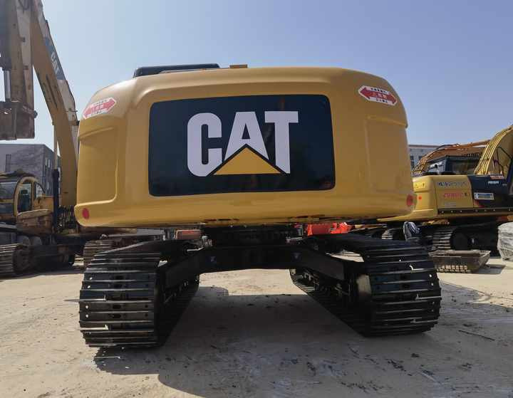Second hand cat 312d used excavator japan cat 312d excavator in stock in shanghai yard - Kettenbagger: das Bild 2 Second hand cat 312d used excavator japan cat 312d excavator in stock in shanghai yard - Kettenbagger: das Bild 2