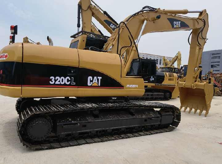 Used Excavator Cat 320cl with good condition Second Hand Excavator Caterpillar for Sale in Shanghai - Kettenbagger: das Bild 2 Used Excavator Cat 320cl with good condition Second Hand Excavator Caterpillar for Sale in Shanghai - Kettenbagger: das Bild 2