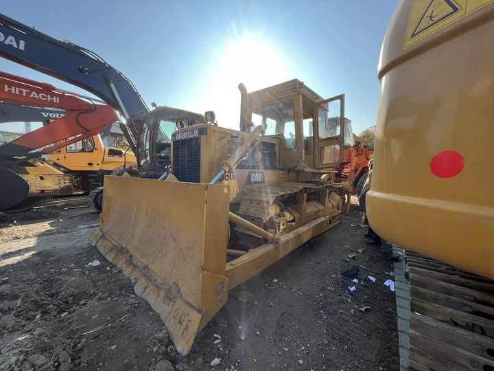 Cat d6g crawler tractor Cat D6g bullDozer Used high quality cat d6r d6g d7g dozer cheap for sale - Bulldozer: das Bild 2 Cat d6g crawler tractor Cat D6g bullDozer Used high quality cat d6r d6g d7g dozer cheap for sale - Bulldozer: das Bild 2