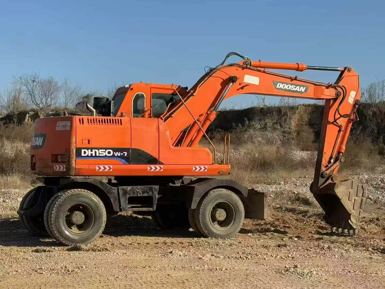 Doosan Doosan dh150w-7 wheel excavator - Mobilbagger: das Bild 1 Doosan Doosan dh150w-7 wheel excavator - Mobilbagger: das Bild 1