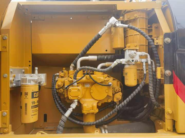 Kettenbagger good condition Original Caterpillar CAT320D used excavator backhoe crawler excavator cat320d2: das Bild 6