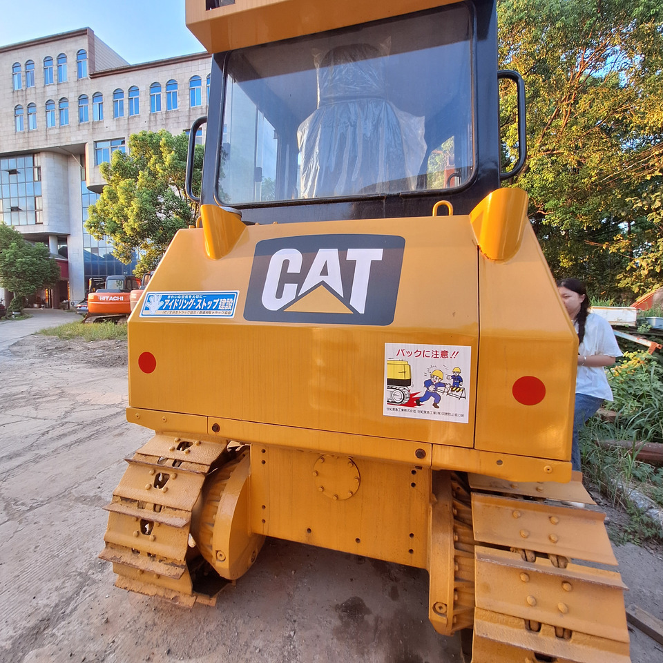 Used caterpillar cat D5k bulldozer - Bulldozer: das Bild 1 Used caterpillar cat D5k bulldozer - Bulldozer: das Bild 1