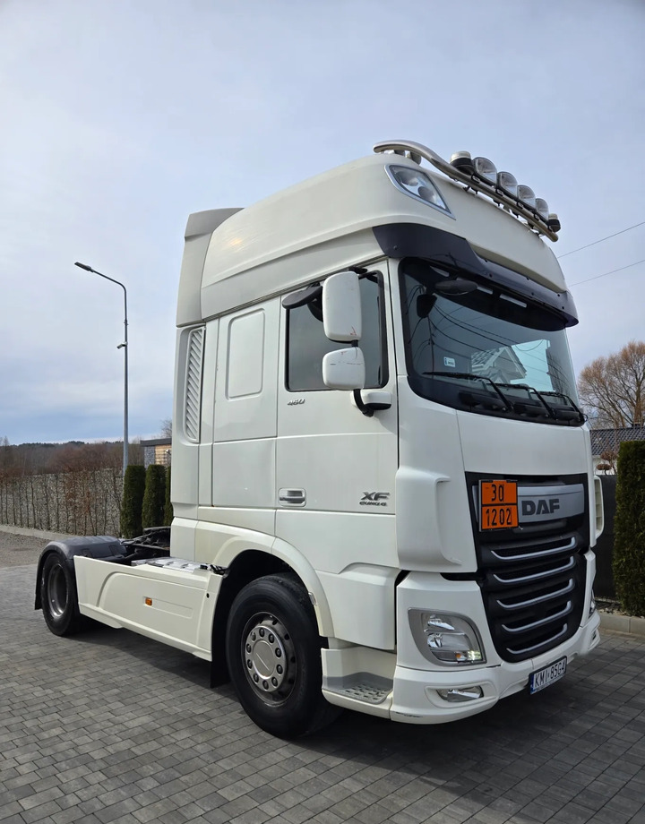 DAF XF 480 SUPER SPACE CAB - Sattelzugmaschine: das Bild 2 DAF XF 480 SUPER SPACE CAB - Sattelzugmaschine: das Bild 2