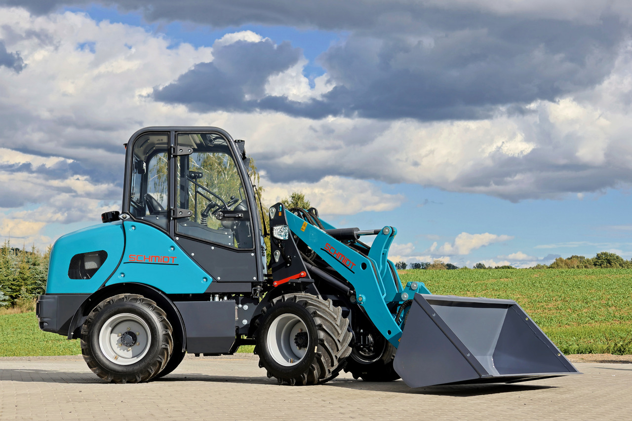 SCHMiDT 4365A - 2.5T Lift , Kubota engine - Radlader: das Bild 3 SCHMiDT 4365A - 2.5T Lift , Kubota engine - Radlader: das Bild 3
