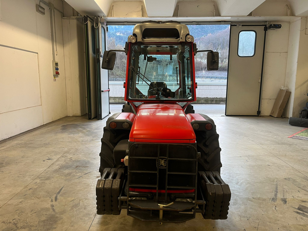 ANTONIO CARRARO SRX 9400 - Traktor: das Bild 4 ANTONIO CARRARO SRX 9400 - Traktor: das Bild 4