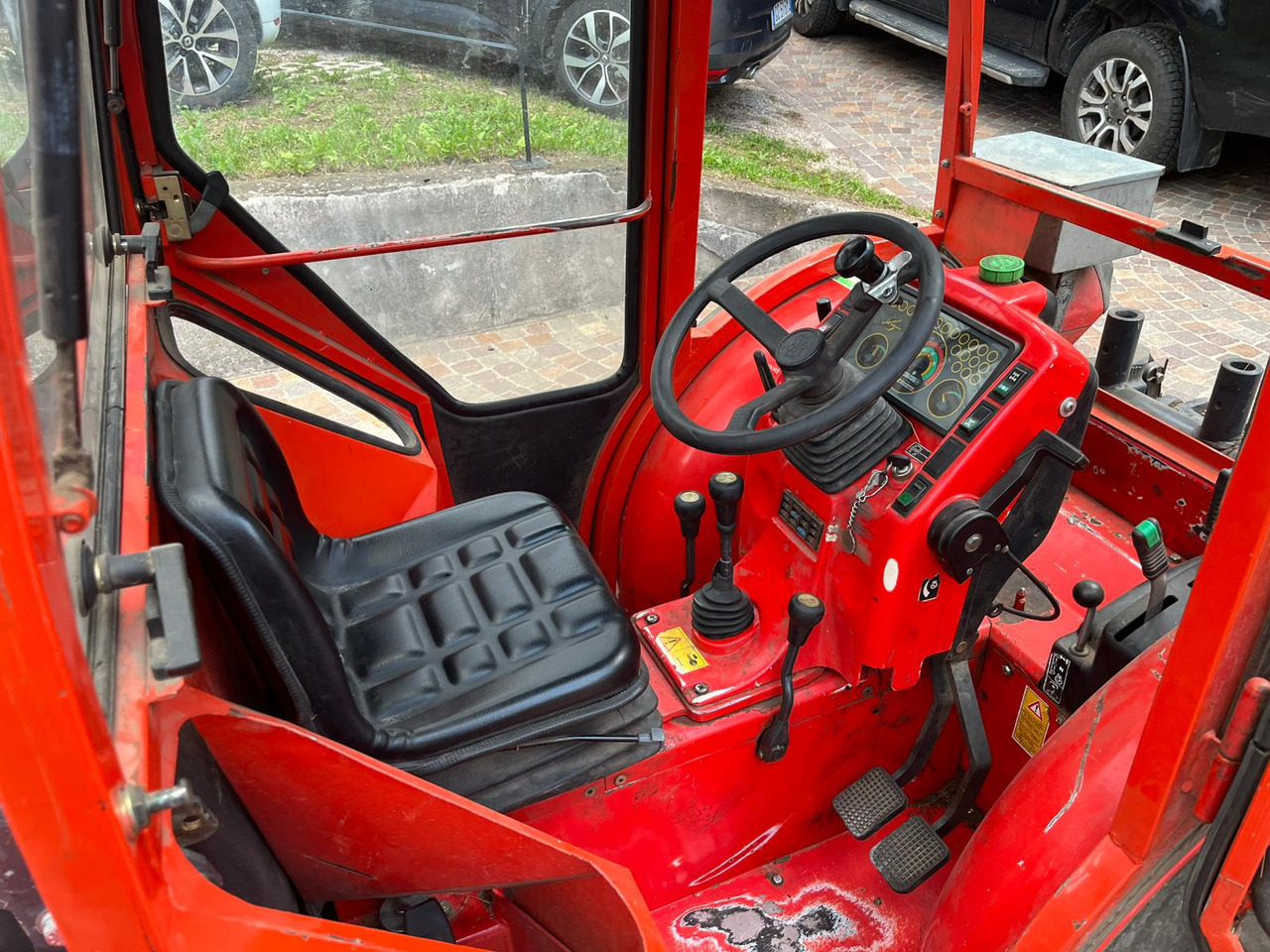 ANTONIO CARRARO TRX 7400 - Traktor: das Bild 2 ANTONIO CARRARO TRX 7400 - Traktor: das Bild 2
