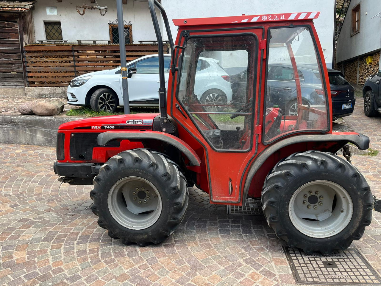 ANTONIO CARRARO TRX 7400 - Traktor: das Bild 4 ANTONIO CARRARO TRX 7400 - Traktor: das Bild 4