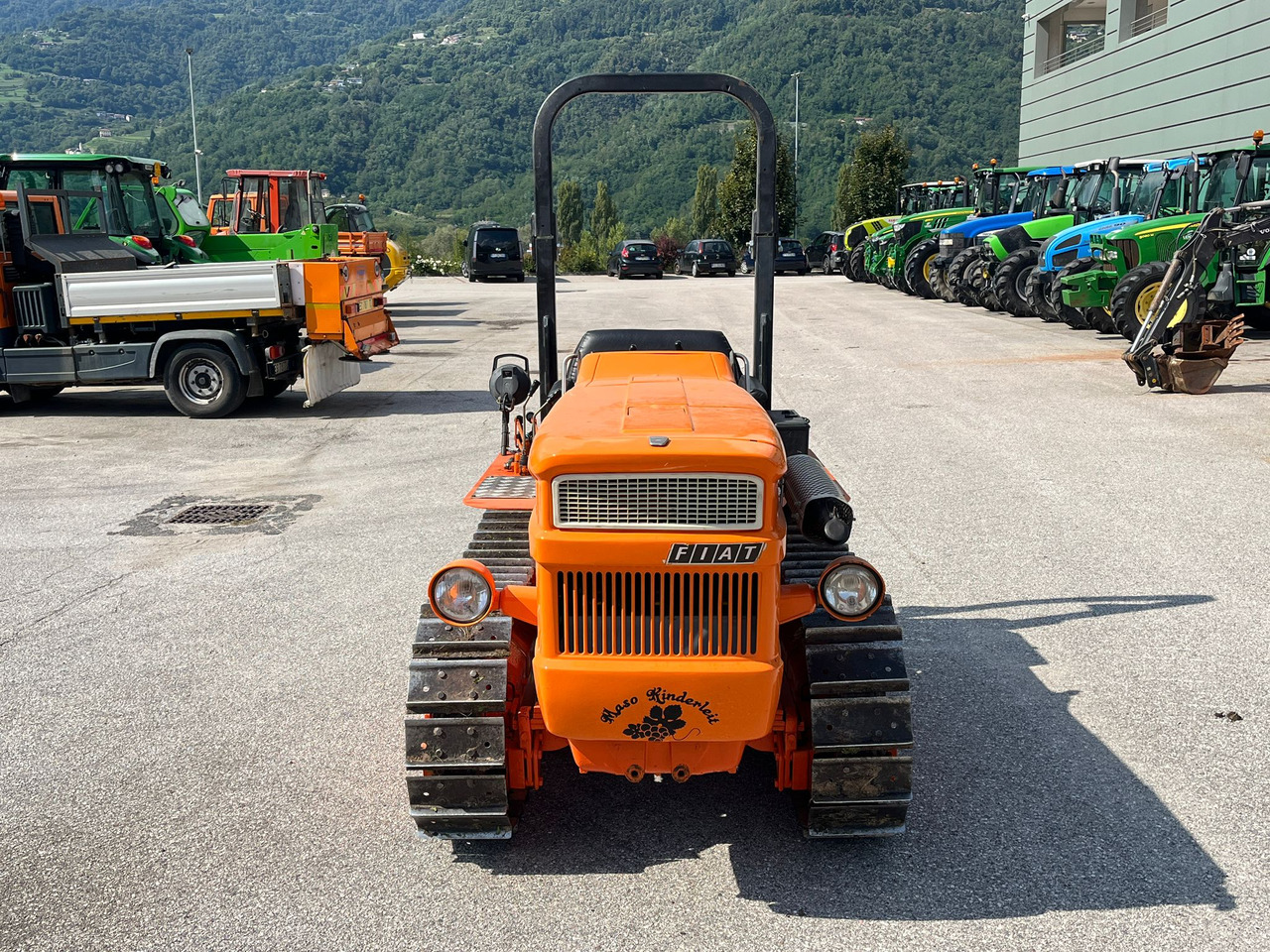 FIAT 455C SUPER - Traktor: das Bild 4 FIAT 455C SUPER - Traktor: das Bild 4