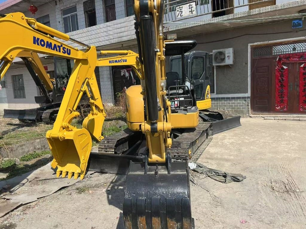 Minibagger CAT 304 C CR: das Bild 7