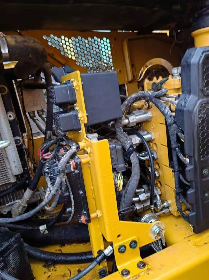 CAT 307.5 - Minibagger: das Bild 2 CAT 307.5 - Minibagger: das Bild 2