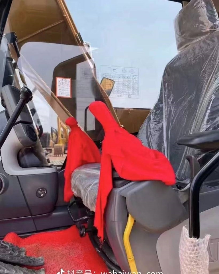 CAT 312 - Kettenbagger: das Bild 5 CAT 312 - Kettenbagger: das Bild 5