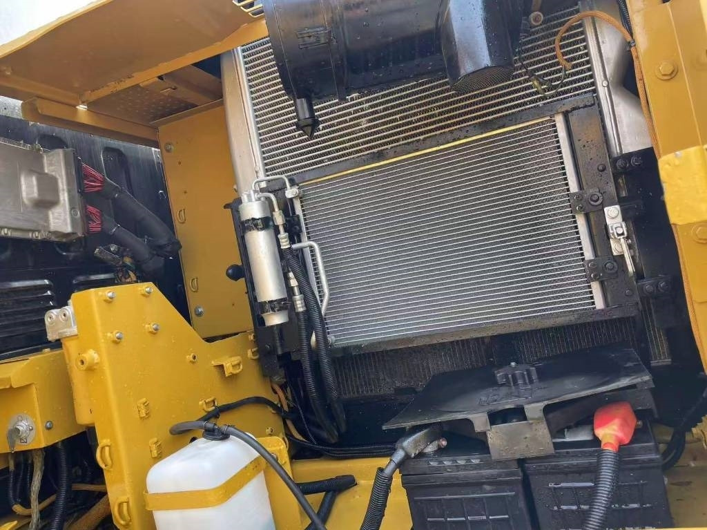 CAT 315 - Kettenbagger: das Bild 4 CAT 315 - Kettenbagger: das Bild 4