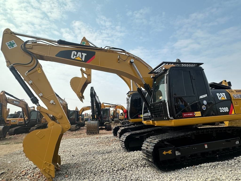 CAT 320 D - Kettenbagger: das Bild 1 CAT 320 D - Kettenbagger: das Bild 1