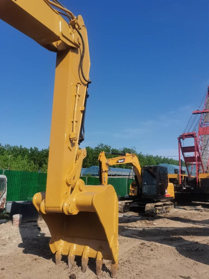 CAT 320 GC - Kettenbagger: das Bild 2 CAT 320 GC - Kettenbagger: das Bild 2