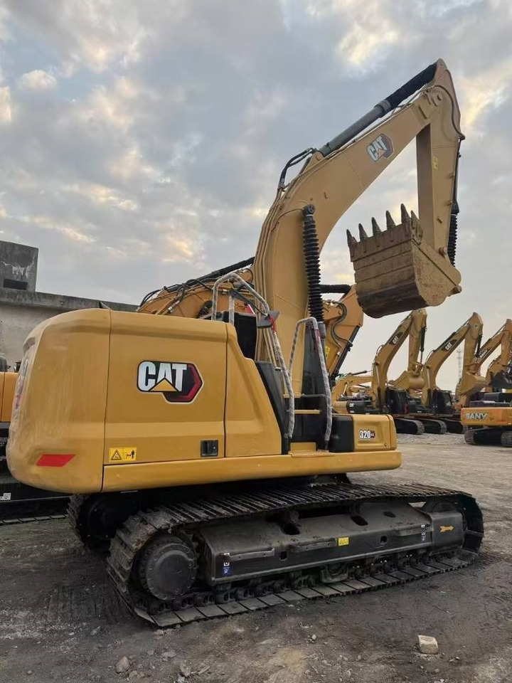 CAT 320 GC - Kettenbagger: das Bild 2 CAT 320 GC - Kettenbagger: das Bild 2
