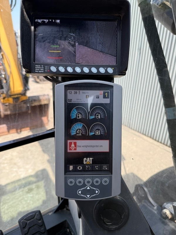 Mobilbagger CAT M314F: das Bild 15