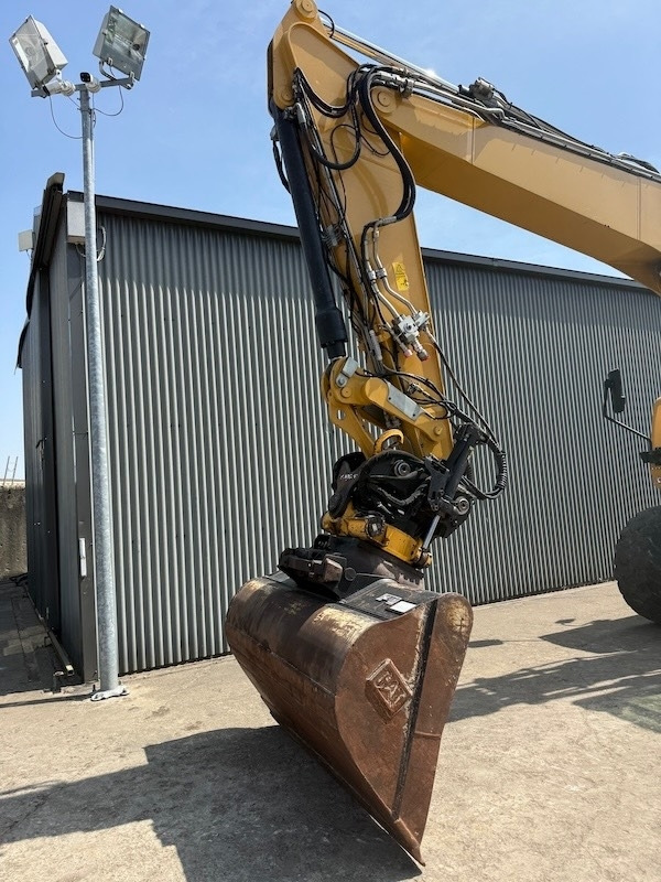 Mobilbagger CAT M314F: das Bild 7