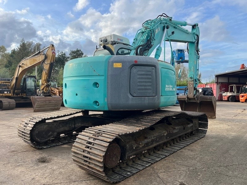 Kobelco SK 235 SR LC - Kettenbagger: das Bild 4 Kobelco SK 235 SR LC - Kettenbagger: das Bild 4