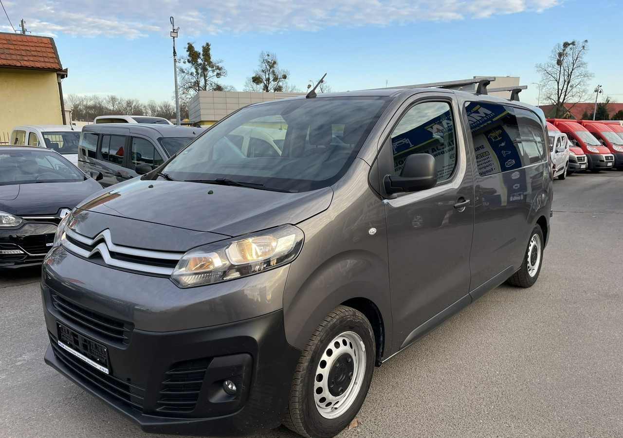 Citroen Jumpy Jumpy 2.0-177KM Brygadówka dokka doka Klima 2019 - Transporter mit Doppelkabine: das Bild 1 Citroen Jumpy Jumpy 2.0-177KM Brygadówka dokka doka Klima 2019 - Transporter mit Doppelkabine: das Bild 1