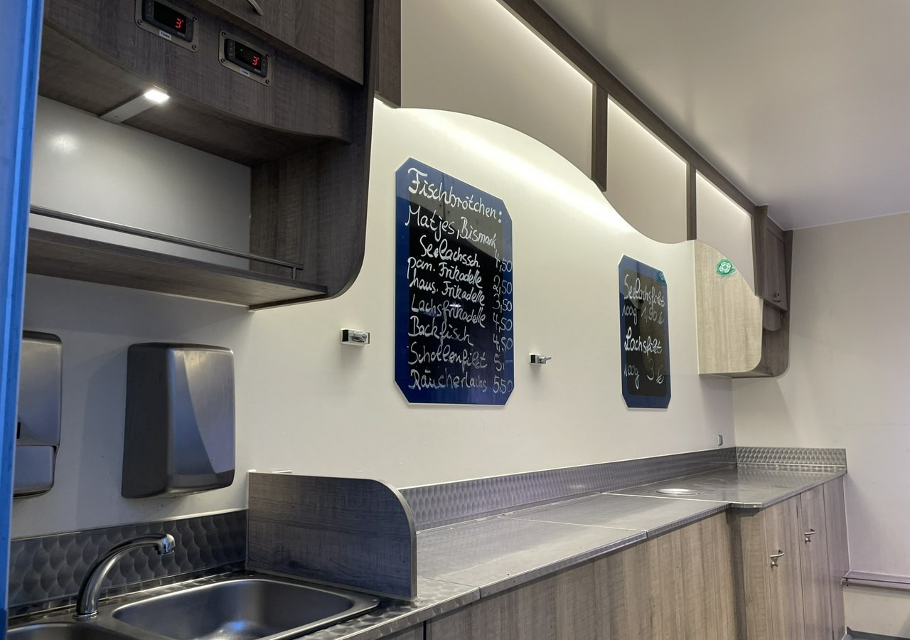Fiat Ducato Autosklep wędlin Ryb Gastronomiczny Food Truck Foodtruck 116tkm 201 - Verkaufsfahrzeug: das Bild 3 Fiat Ducato Autosklep wędlin Ryb Gastronomiczny Food Truck Foodtruck 116tkm 201 - Verkaufsfahrzeug: das Bild 3