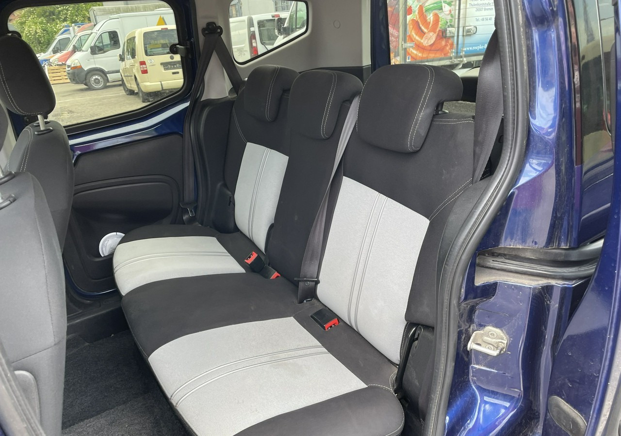 Fiat Qubo Fiat Qubo 1.3-95KM Klima 2013 - PKW: das Bild 5 Fiat Qubo Fiat Qubo 1.3-95KM Klima 2013 - PKW: das Bild 5