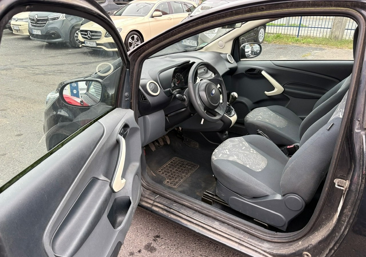 Schrägheck Ford KA II Ford KA 1,3 tdci 75KM 2012: das Bild 8 Schrägheck Ford KA II Ford KA 1,3 tdci 75KM 2012: das Bild 8