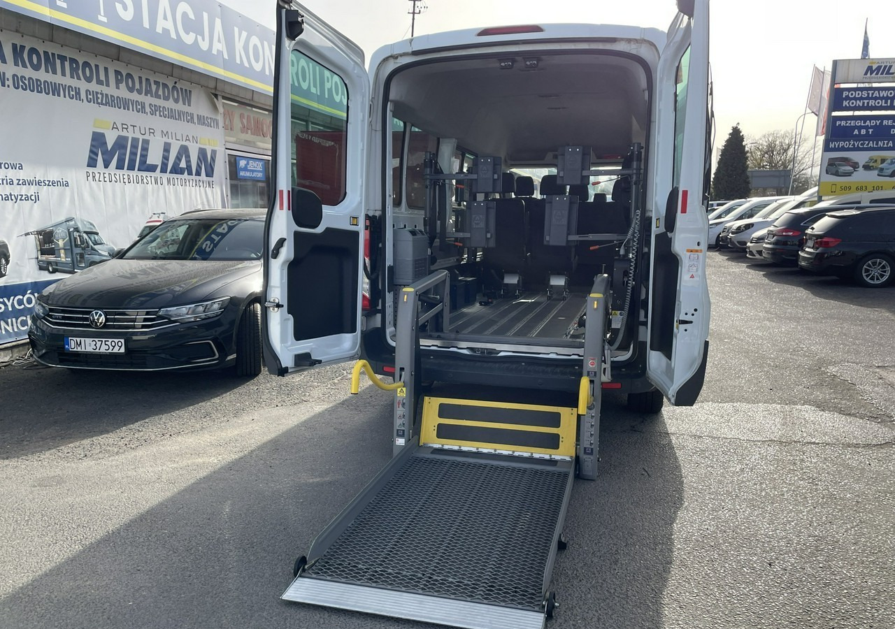 Ford Transit VIII Transit do przewozu Niepełnosprawnych 2 Wózki inwalida rampa 2017 - PKW: das Bild 1 Ford Transit VIII Transit do przewozu Niepełnosprawnych 2 Wózki inwalida rampa 2017 - PKW: das Bild 1