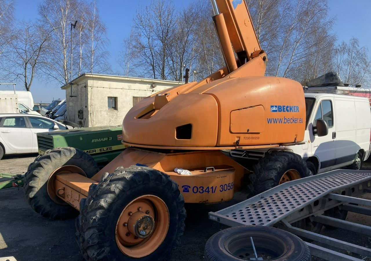 Teleskopbühne Inna Inny Podnośnik koszowy Haulotte H23 zwyżka 4x4 12082 mg 23 metrów: das Bild 14 Teleskopbühne Inna Inny Podnośnik koszowy Haulotte H23 zwyżka 4x4 12082 mg 23 metrów: das Bild 14