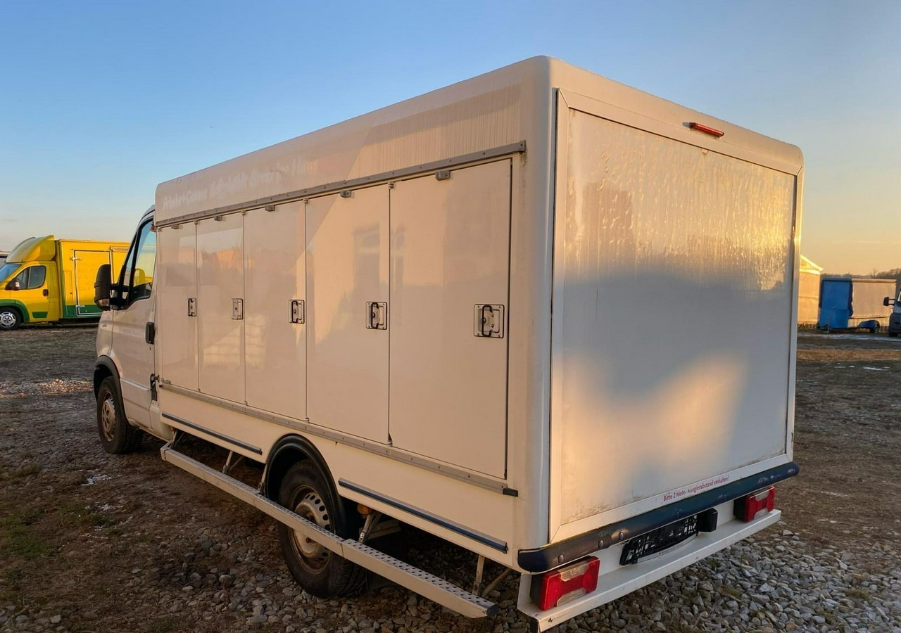 Iveco Inny Iveco Iveco Daily 35-13 chłodnia 10 komorowa Mrożnia do -40C Model 2014 - Kühltransporter: das Bild 2 Iveco Inny Iveco Iveco Daily 35-13 chłodnia 10 komorowa Mrożnia do -40C Model 2014 - Kühltransporter: das Bild 2