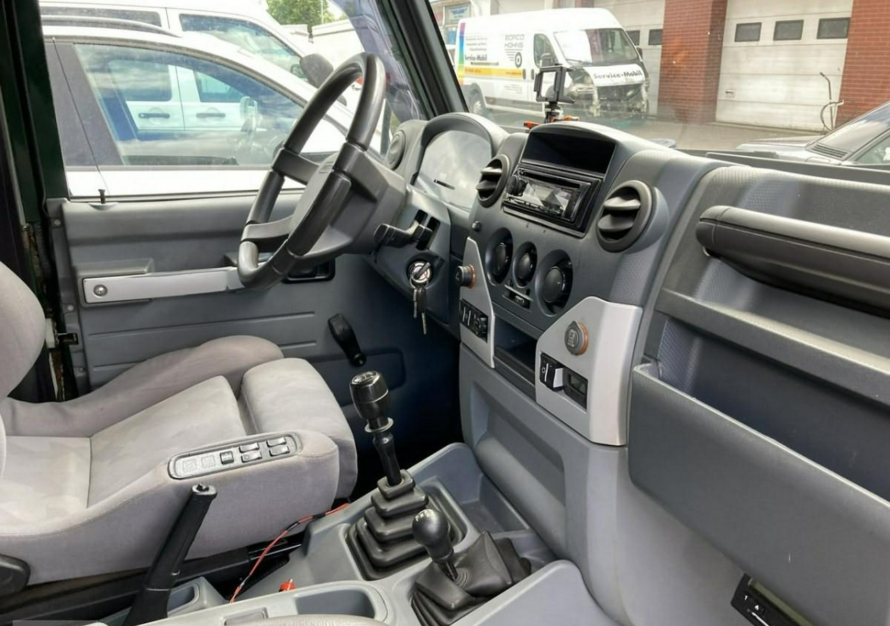 Iveco Massif Iveco 3.0 HPI 4X4 Klima Massif Santana Ciężarowy 2009 - Kastenwagen: das Bild 5 Iveco Massif Iveco 3.0 HPI 4X4 Klima Massif Santana Ciężarowy 2009 - Kastenwagen: das Bild 5