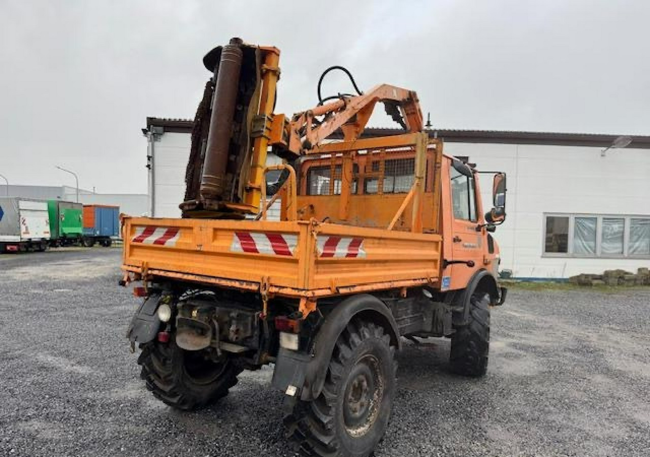 Inna Inny Unimog 1400 4X4 Kosiarka bijakowa teleskopowa - Kommunal-/ Sonderfahrzeug: das Bild 3 Inna Inny Unimog 1400 4X4 Kosiarka bijakowa teleskopowa - Kommunal-/ Sonderfahrzeug: das Bild 3