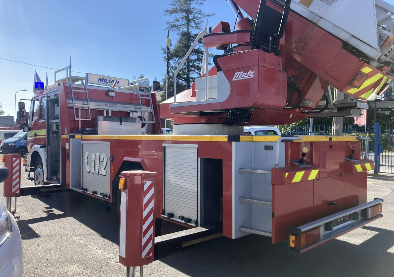 Oferta - Feuerwehrfahrzeug: das Bild 4 Oferta - Feuerwehrfahrzeug: das Bild 4