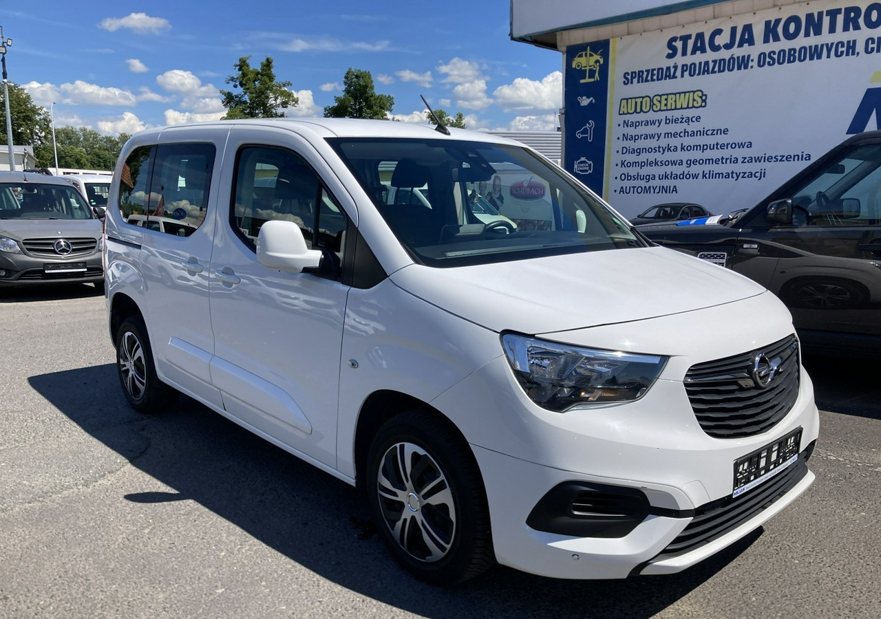 Opel Combo IV Combo Life dla Niepełnosprawnych Inwalida Rampa Model 2021 PFRON - PKW: das Bild 2 Opel Combo IV Combo Life dla Niepełnosprawnych Inwalida Rampa Model 2021 PFRON - PKW: das Bild 2