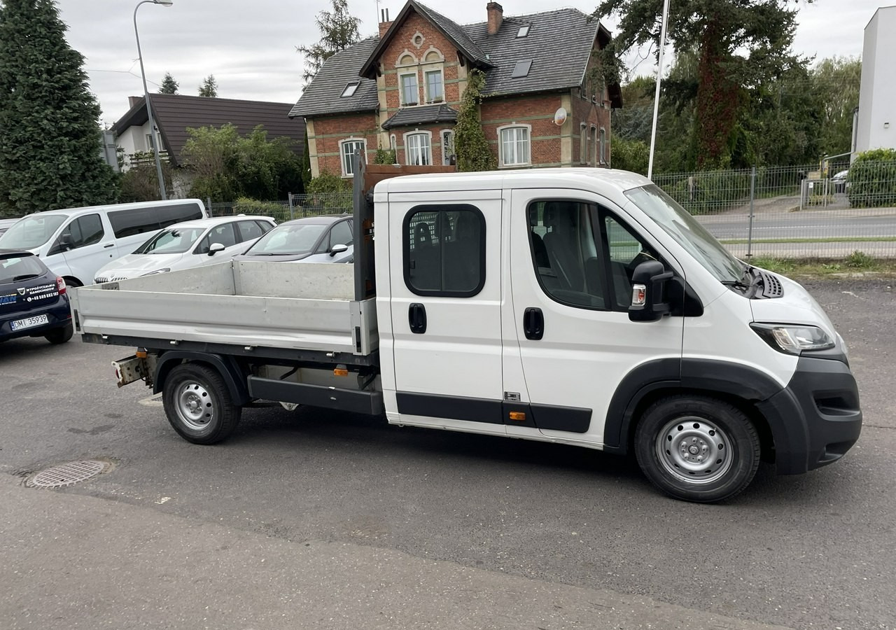 Peugeot Boxer Peugeot Boxer 2.0-130KM klima dokka Brygadówka doka 122tkm 2018 - Pritsche Transporter, Transporter mit Doppelkabine: das Bild 2 Peugeot Boxer Peugeot Boxer 2.0-130KM klima dokka Brygadówka doka 122tkm 2018 - Pritsche Transporter, Transporter mit Doppelkabine: das Bild 2
