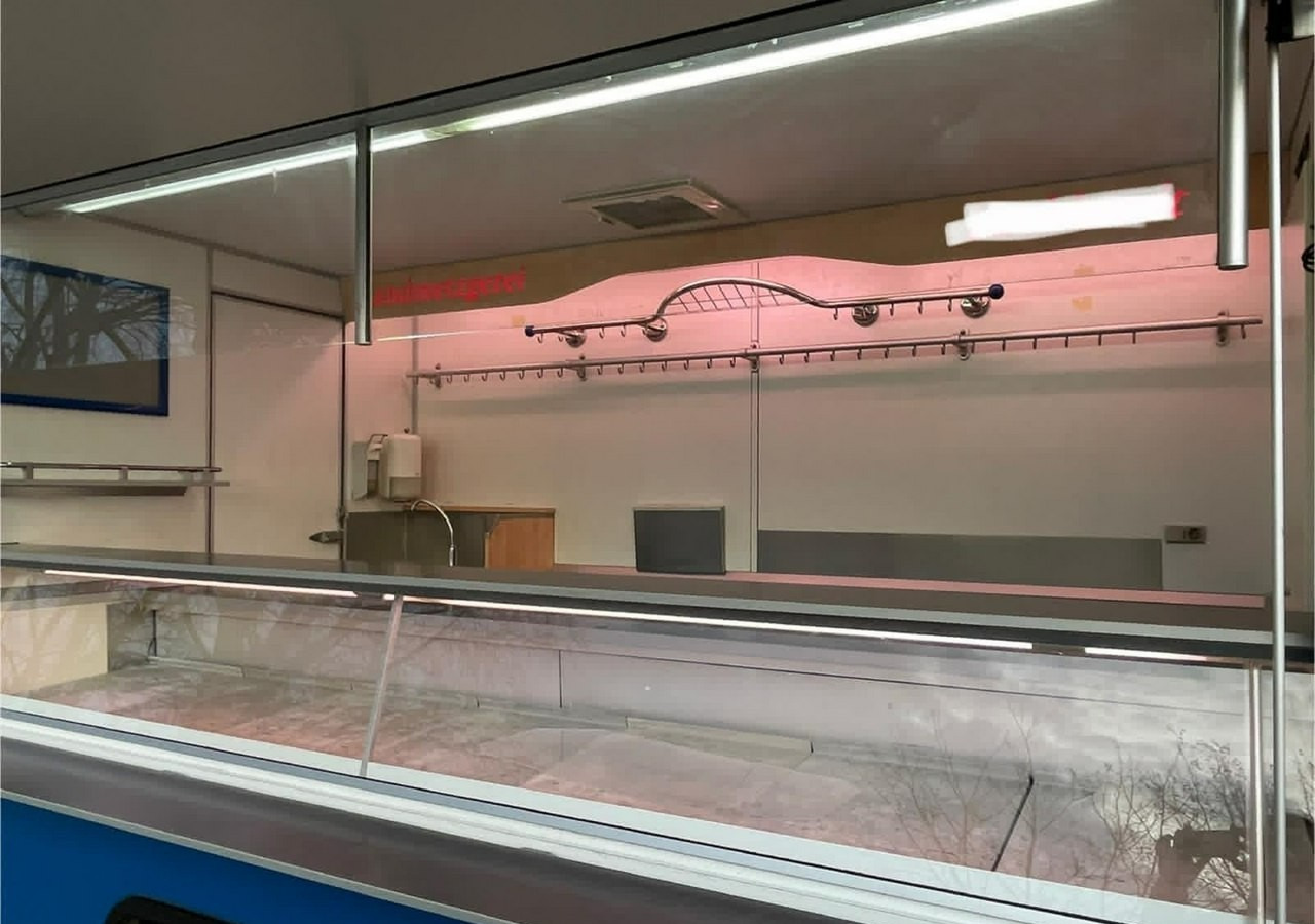 Renault Master Autosklep Wędli Gastronomiczny food truck foodtruck sklep W-zasiBORC - Verkaufsfahrzeug: das Bild 4 Renault Master Autosklep Wędli Gastronomiczny food truck foodtruck sklep W-zasiBORC - Verkaufsfahrzeug: das Bild 4