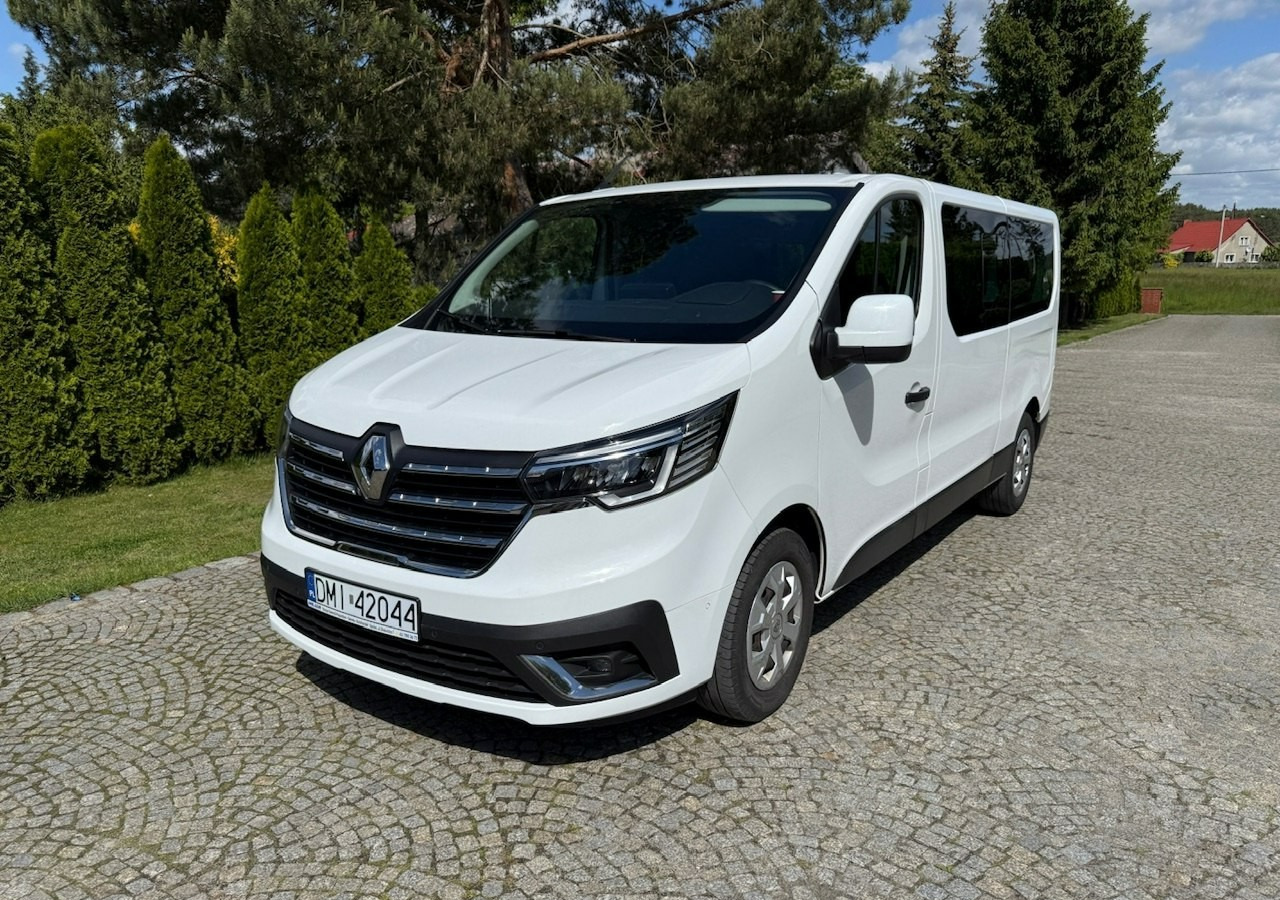 Renault Trafic III 2.0dci 110KM L2H1 LONG 9-osobowy 2xKlima Navi Kamera 2022 - PKW: das Bild 1 Renault Trafic III 2.0dci 110KM L2H1 LONG 9-osobowy 2xKlima Navi Kamera 2022 - PKW: das Bild 1
