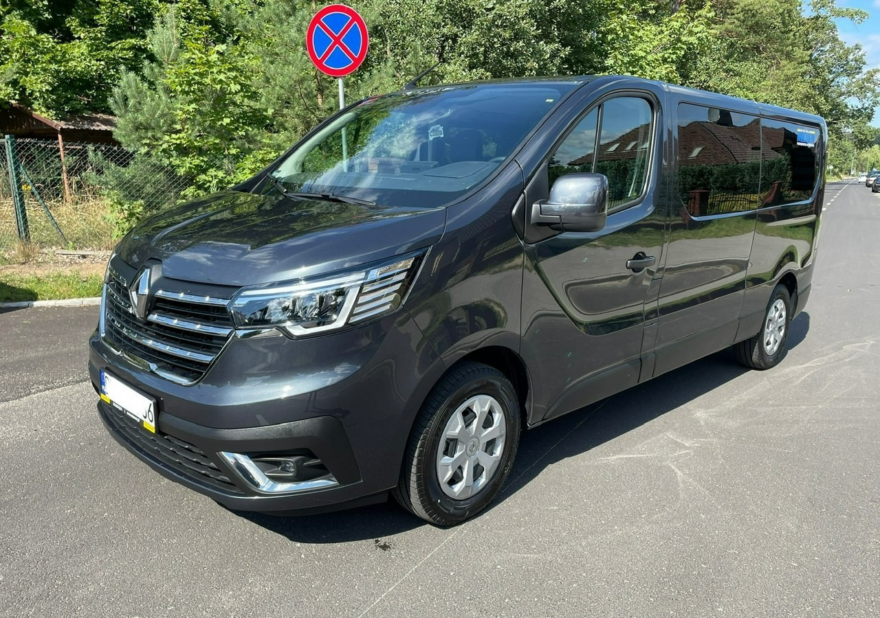 Renault Trafic III 2.0dci 150KM 9-osobowy do przewozu niepełnosprawnych RAMPA 2022 PFRO - PKW: das Bild 5 Renault Trafic III 2.0dci 150KM 9-osobowy do przewozu niepełnosprawnych RAMPA 2022 PFRO - PKW: das Bild 5