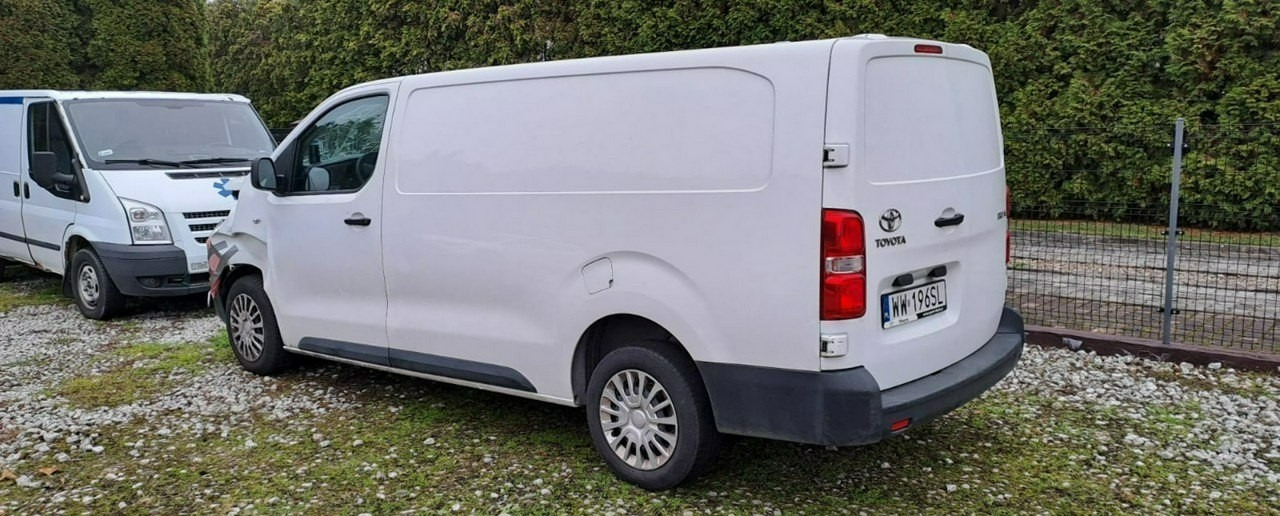 Toyota Proace Toyota Proace Maxi Klima chlodnia izoterma 2020 Salon PL - Kühltransporter: das Bild 4 Toyota Proace Toyota Proace Maxi Klima chlodnia izoterma 2020 Salon PL - Kühltransporter: das Bild 4