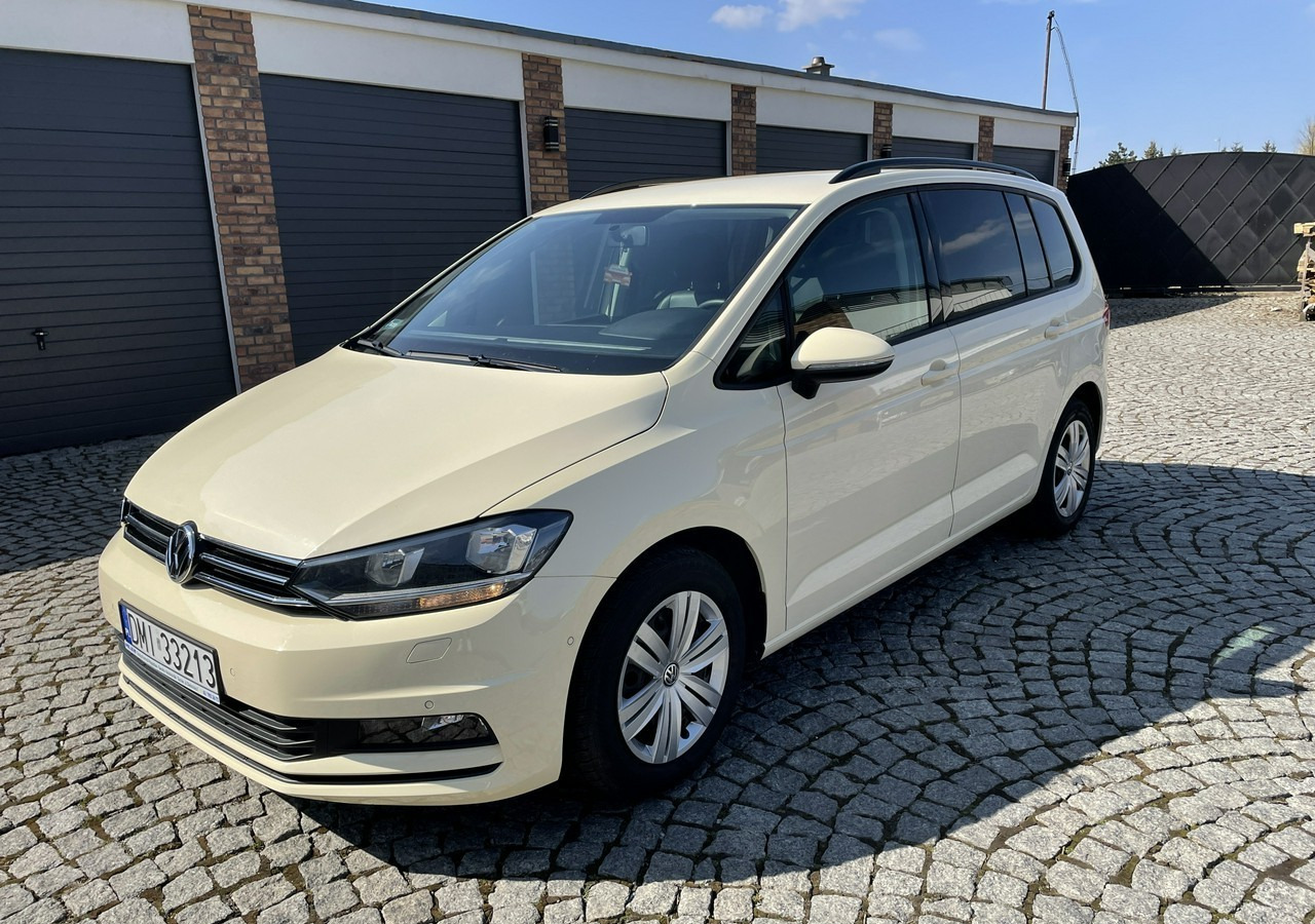 Volkswagen Touran III 2.0 TDI DSG Automat 7osobowy 2020 - PKW: das Bild 1 Volkswagen Touran III 2.0 TDI DSG Automat 7osobowy 2020 - PKW: das Bild 1