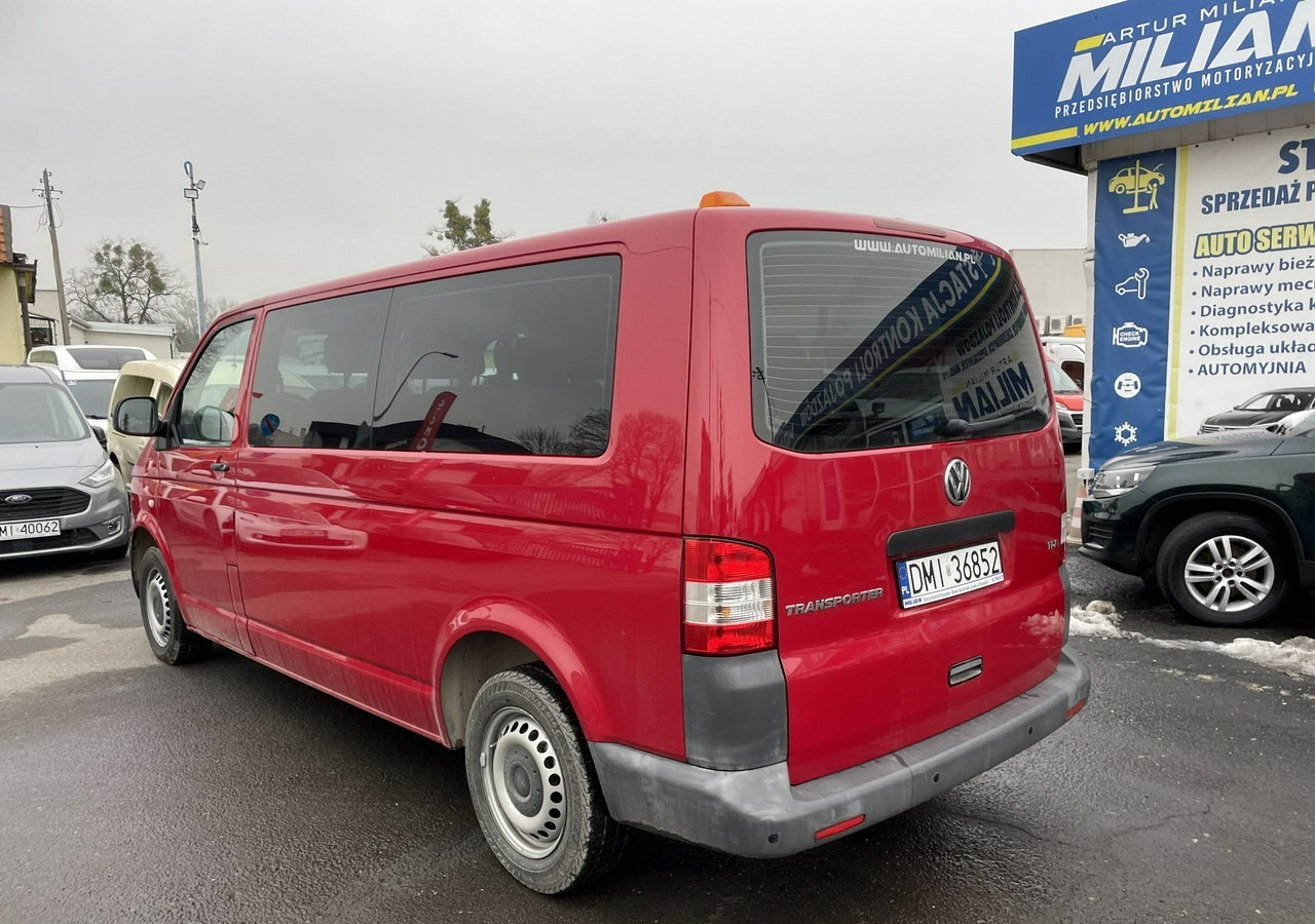 Volkswagen Transporter T5 Transporter T5 Lift 2.0 Tdi 9-osob Klima 2011 - PKW: das Bild 3 Volkswagen Transporter T5 Transporter T5 Lift 2.0 Tdi 9-osob Klima 2011 - PKW: das Bild 3