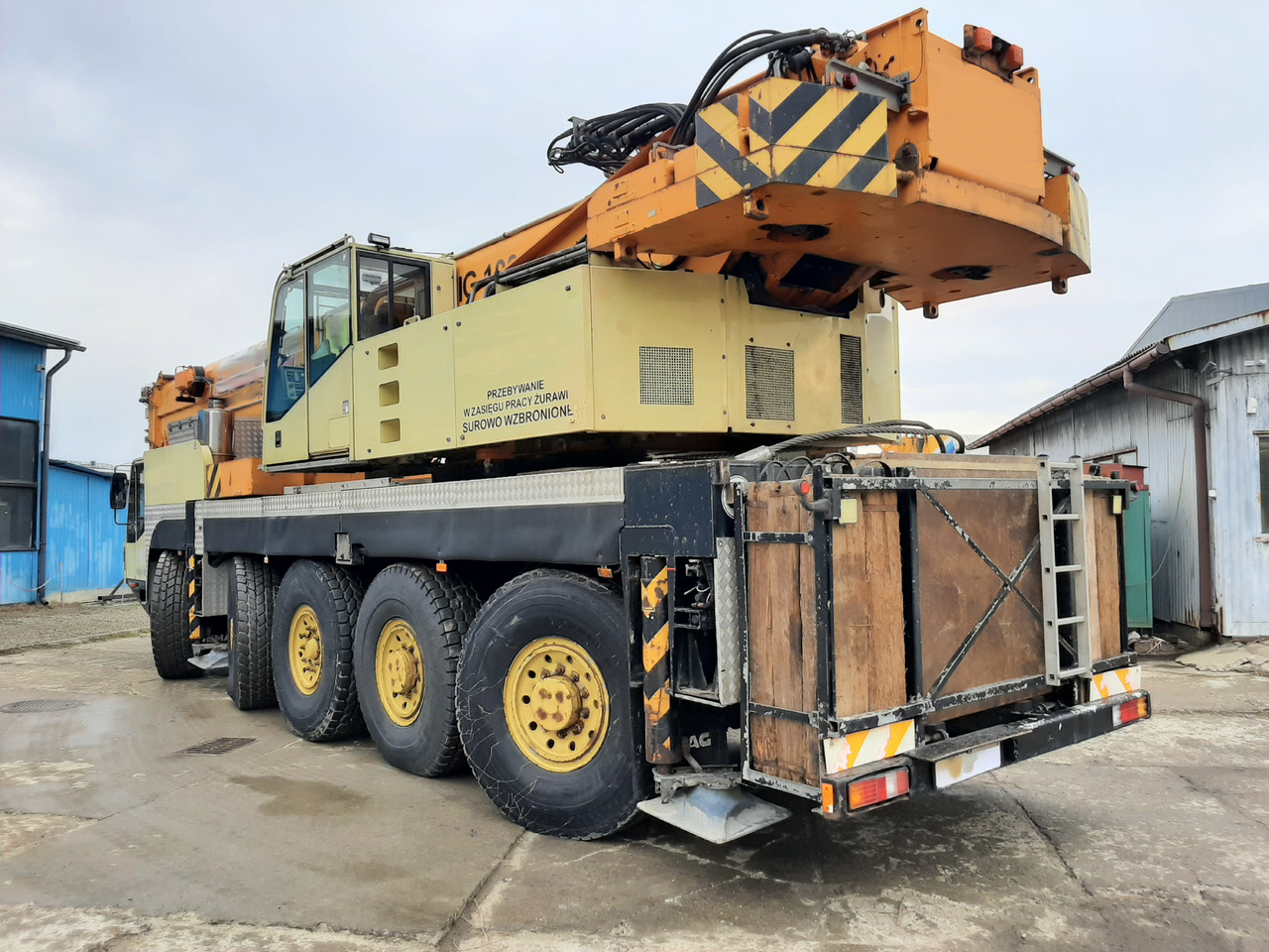 TEREX DEMAG AC100 - Geländekran: das Bild 3 TEREX DEMAG AC100 - Geländekran: das Bild 3